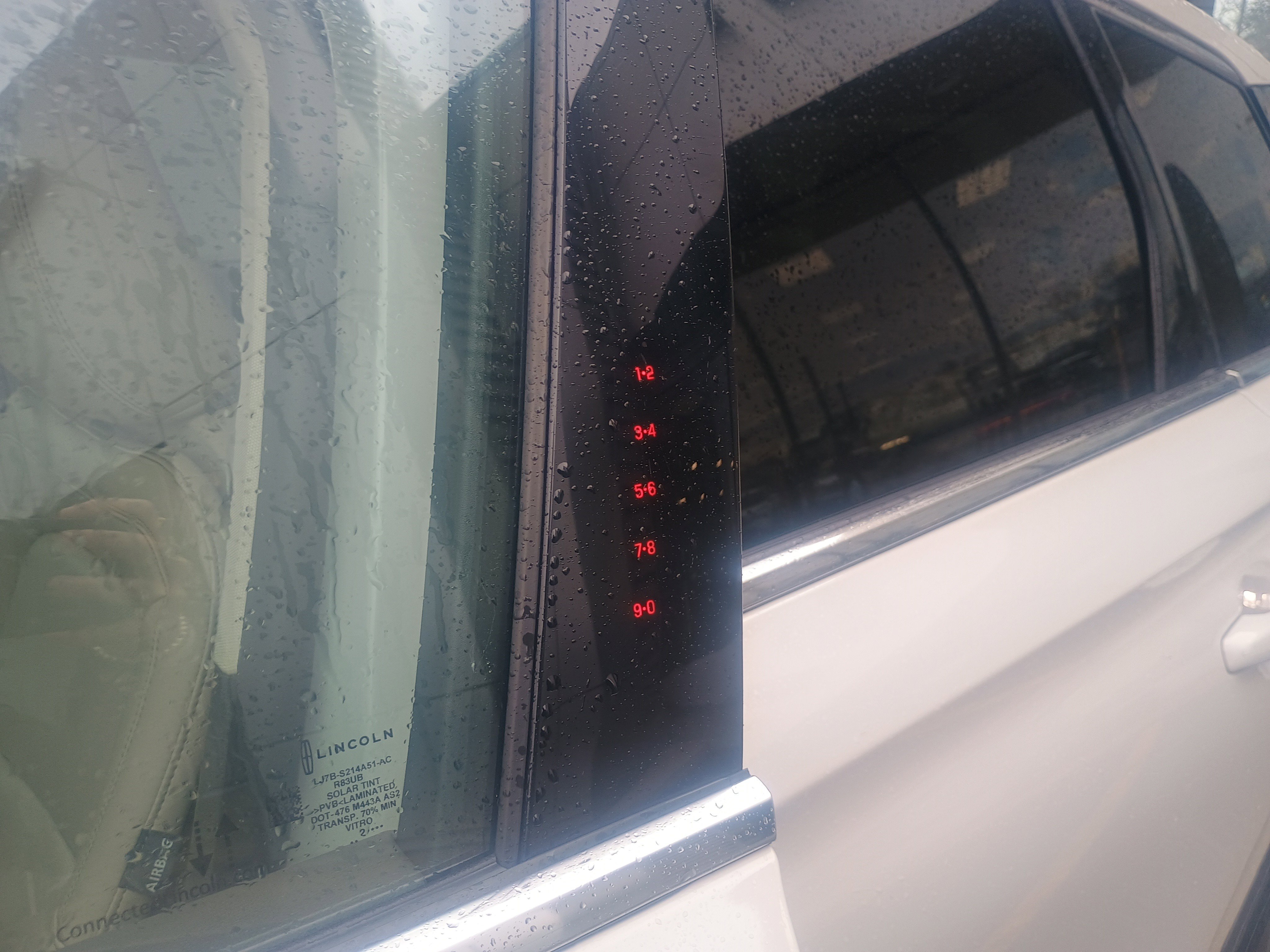 Used 2022 Lincoln Corsair AWD w/ Equipment Group 101A image 6