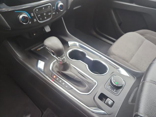 Used 2023 Chevrolet Traverse LT image 24