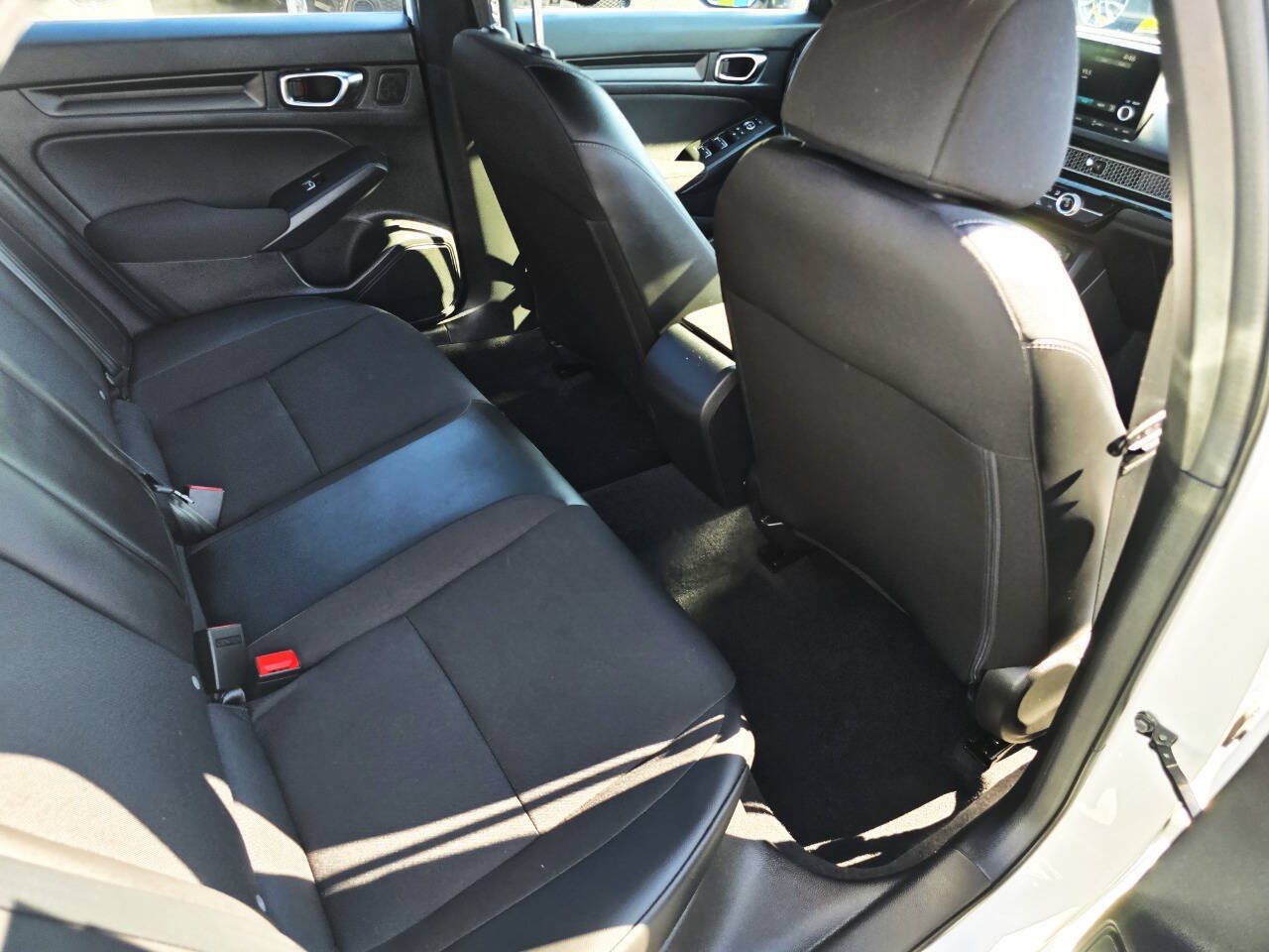 Used 2025 Honda Civic Sport image 26