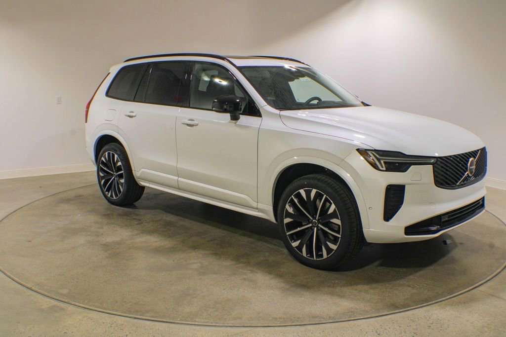 New 2026 Volvo XC90 T8 Ultra w/ Protection Package AWD/4WD image 7