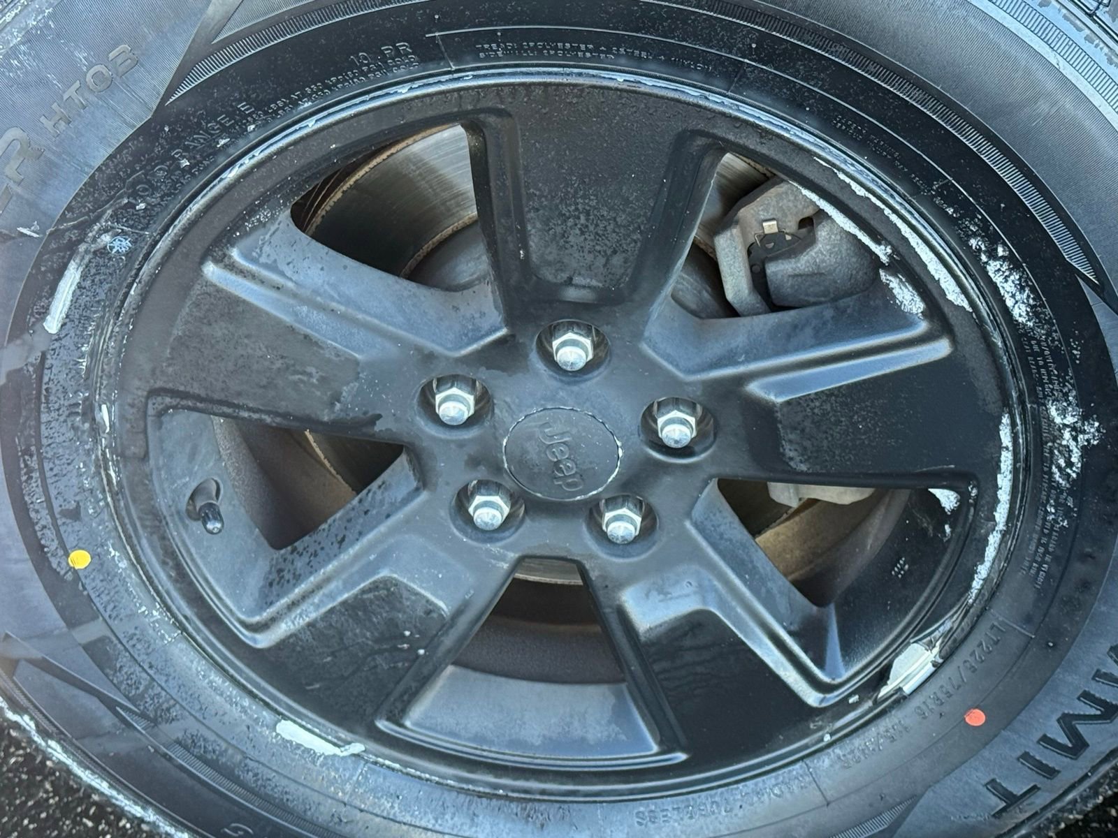 Used 2011 Jeep Liberty Sport image 10