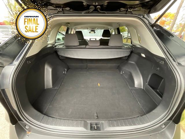 Used 2023 Toyota RAV4 XLE image 20