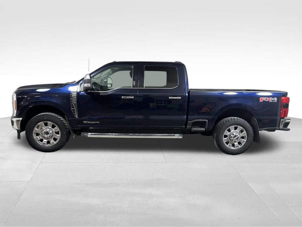 Used 2023 Ford F350 Lariat w/ Chrome Package image 30