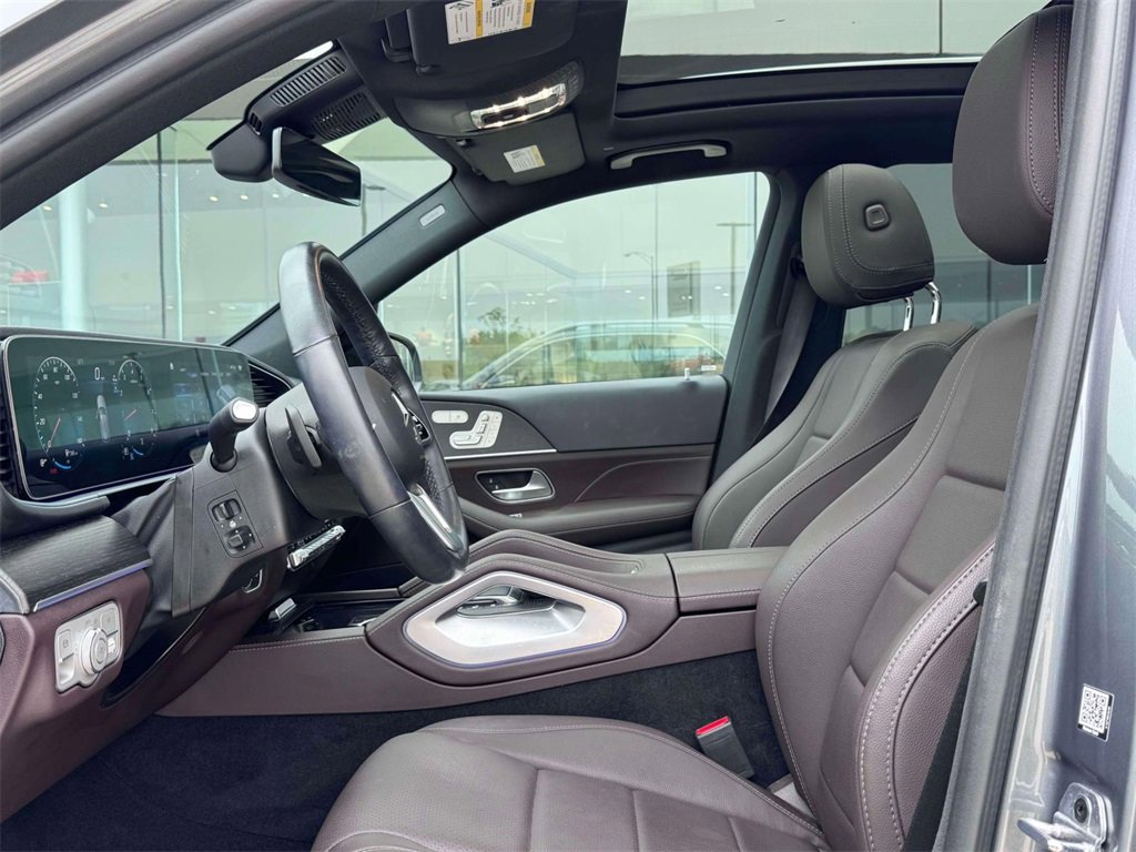 Used 2023 Mercedes-Benz GLE 350 4MATIC w/ 3rd Row Seat Package image 8