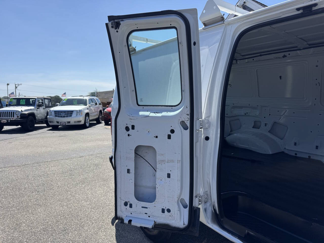 Used 2012 Ford E-250 and Econoline 250 w/ Commercial Cargo Van Pkg RWD image 28