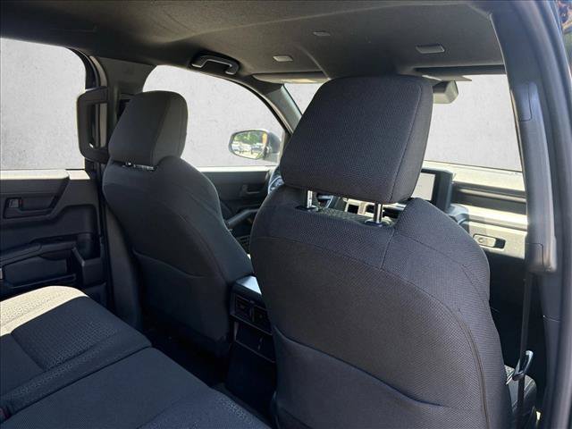 Certified 2025 Toyota 4Runner SR5 AWD/4WD image 22