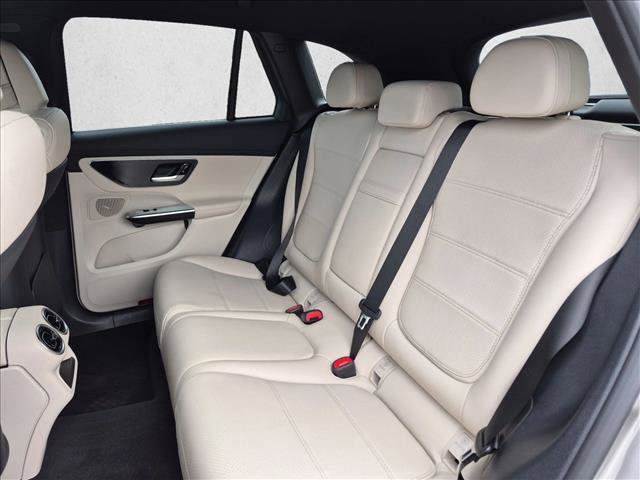Used 2023 Mercedes-Benz GLC 300 image 18