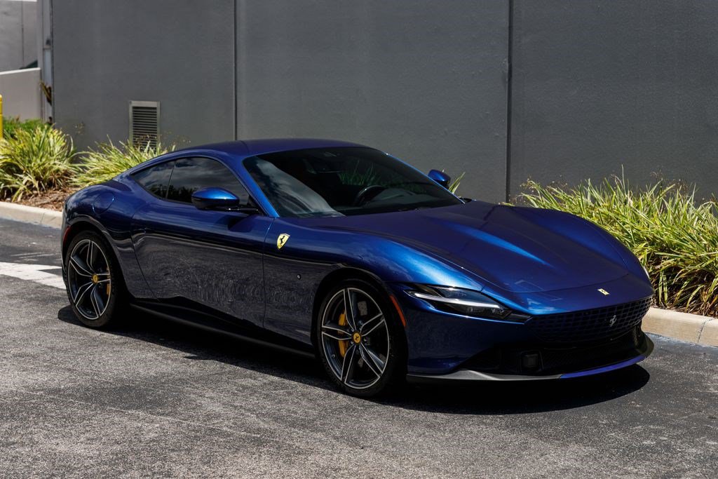 Used 2024 Ferrari Roma RWD image 7