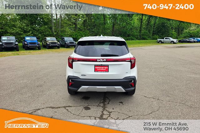 Used 2024 Kia Seltos LX AWD/4WD image 29