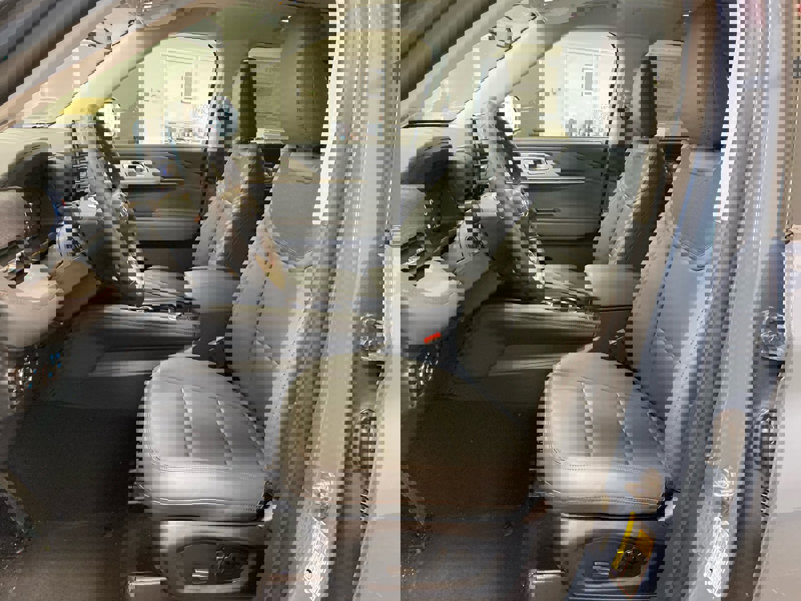 New 2026 Ford Explorer Active w/ Active Comfort Package image 47