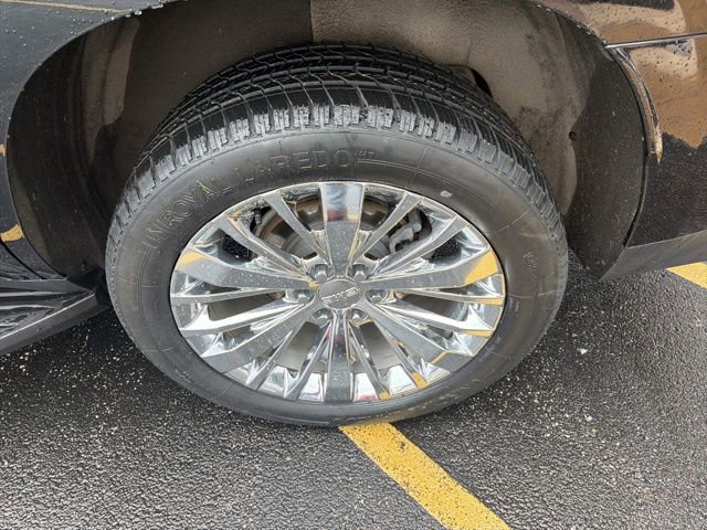 Certified 2021 GMC Yukon SLT w/ SLT Luxury Plus Package image 9