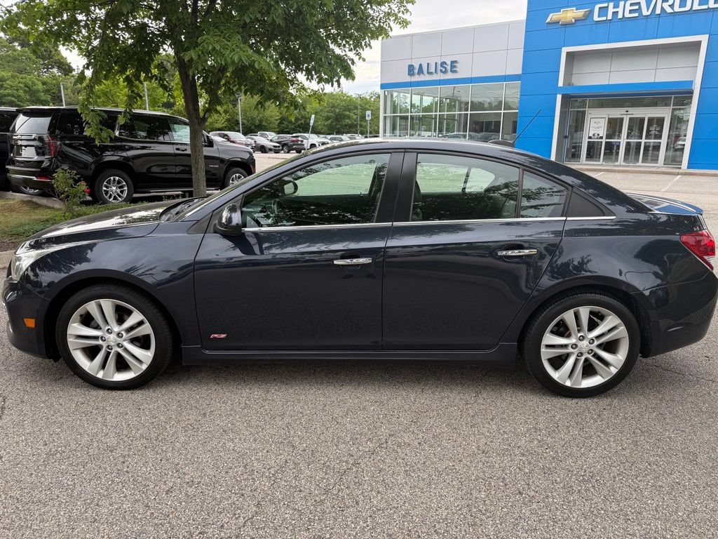 Used 2015 Chevrolet Cruze LTZ w/ Sun, Sound and Sport Package FWD image 2
