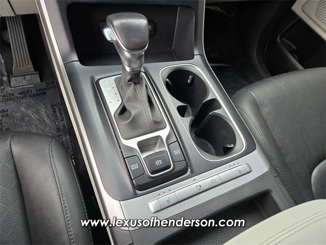 Used 2024 Kia Carnival LX image 26