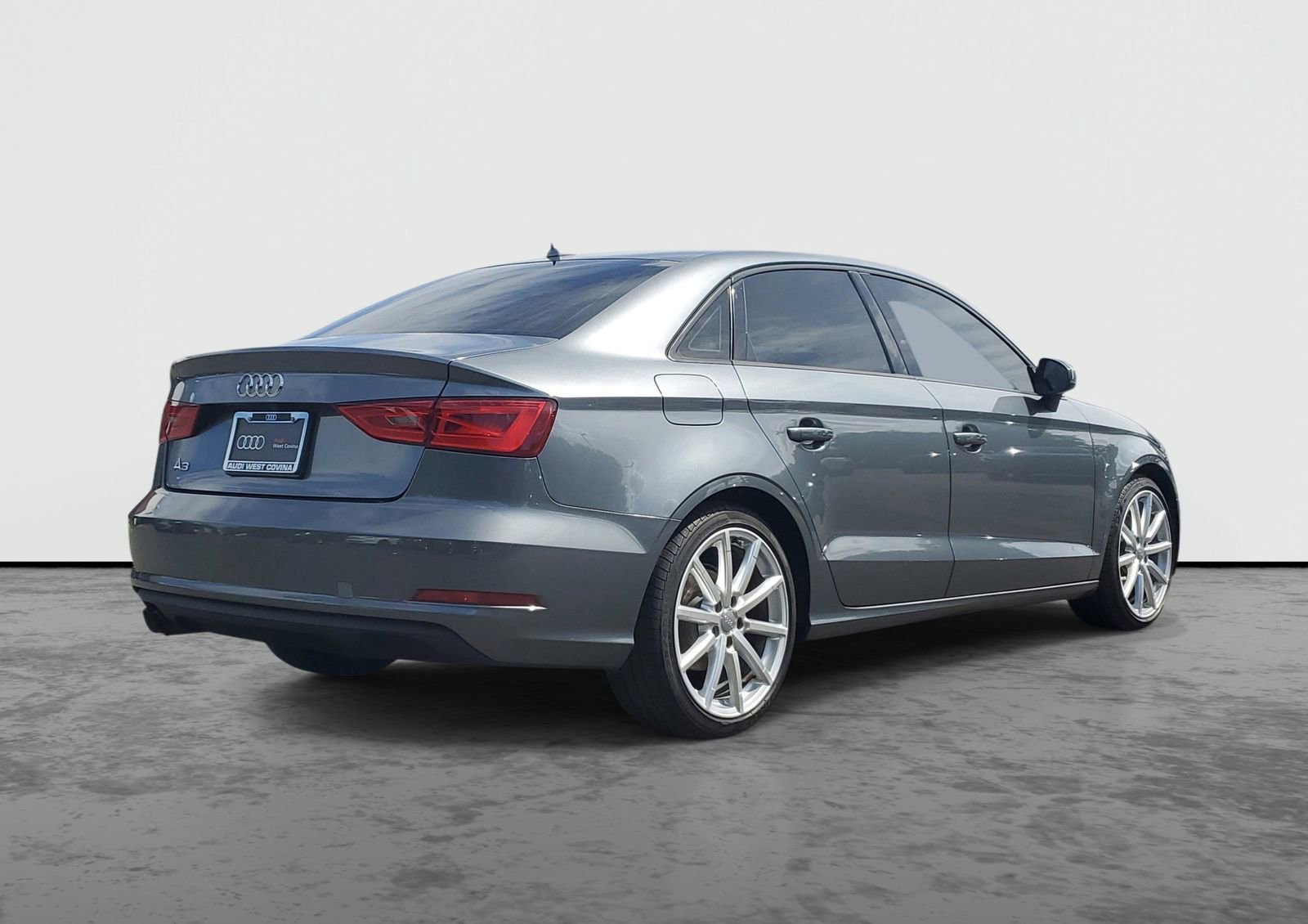 Used 2016 Audi A3 1.8T Premium FWD image 4
