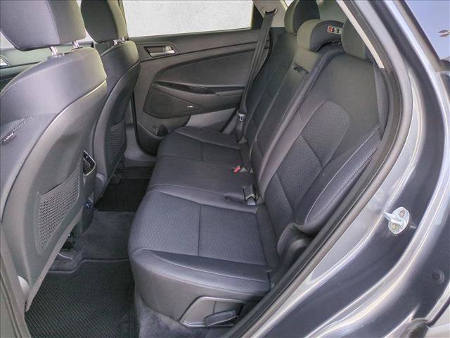 Used 2019 Hyundai Tucson Sport FWD image 18