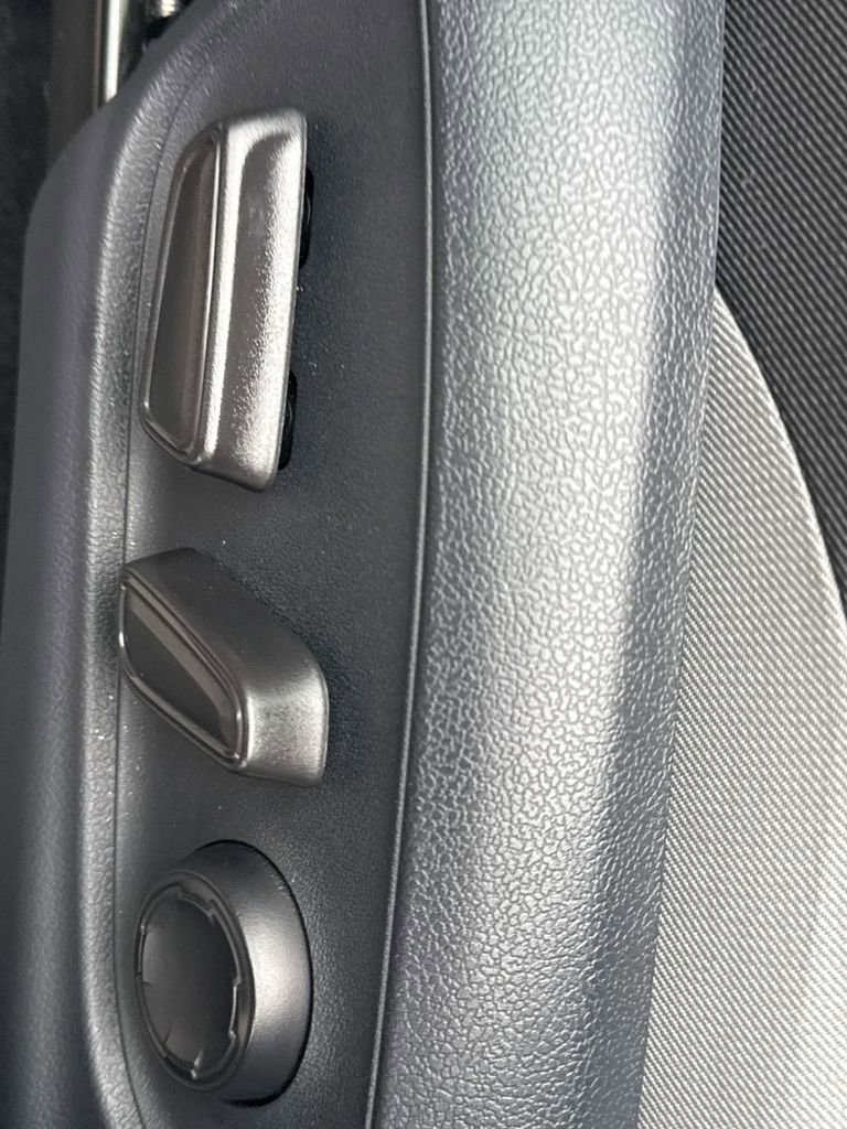 Certified 2025 Toyota Tacoma TRD Sport w/ TRD Sport Upgrade Package image 26