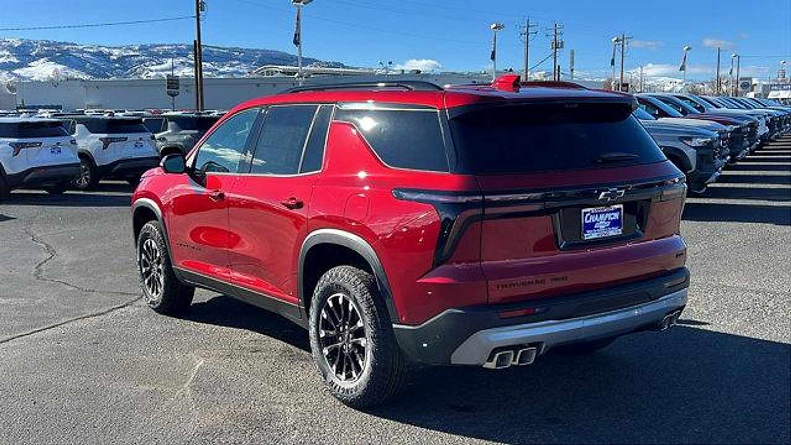 New 2026 Chevrolet Traverse Z71 w/ Enhanced Driving Package image 7