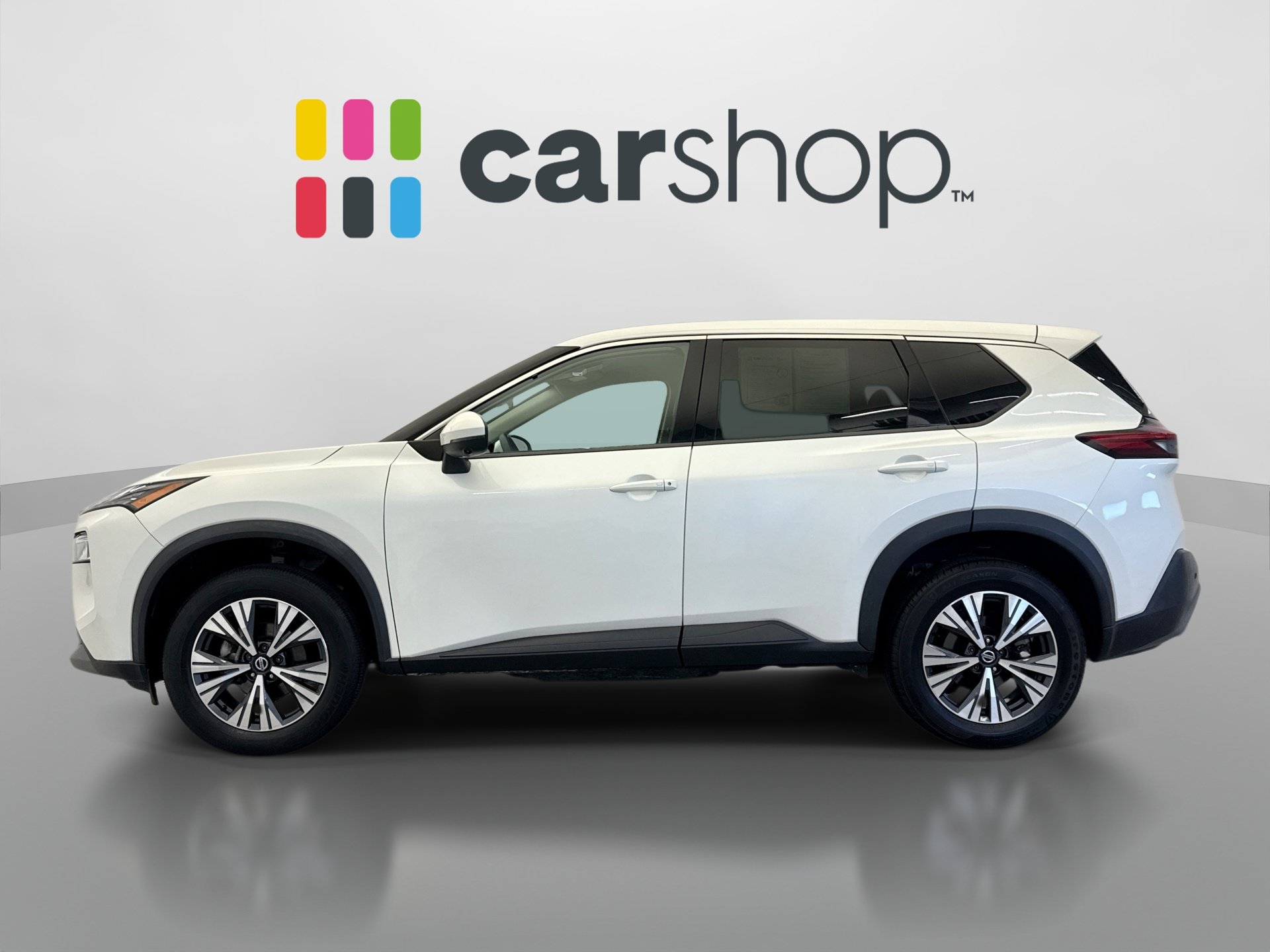 Used 2021 Nissan Rogue SV AWD/4WD image 2