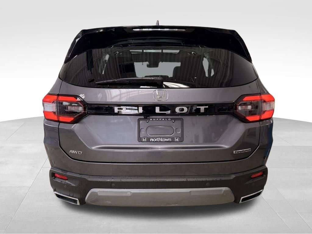 New 2026 Honda Pilot Touring image 21