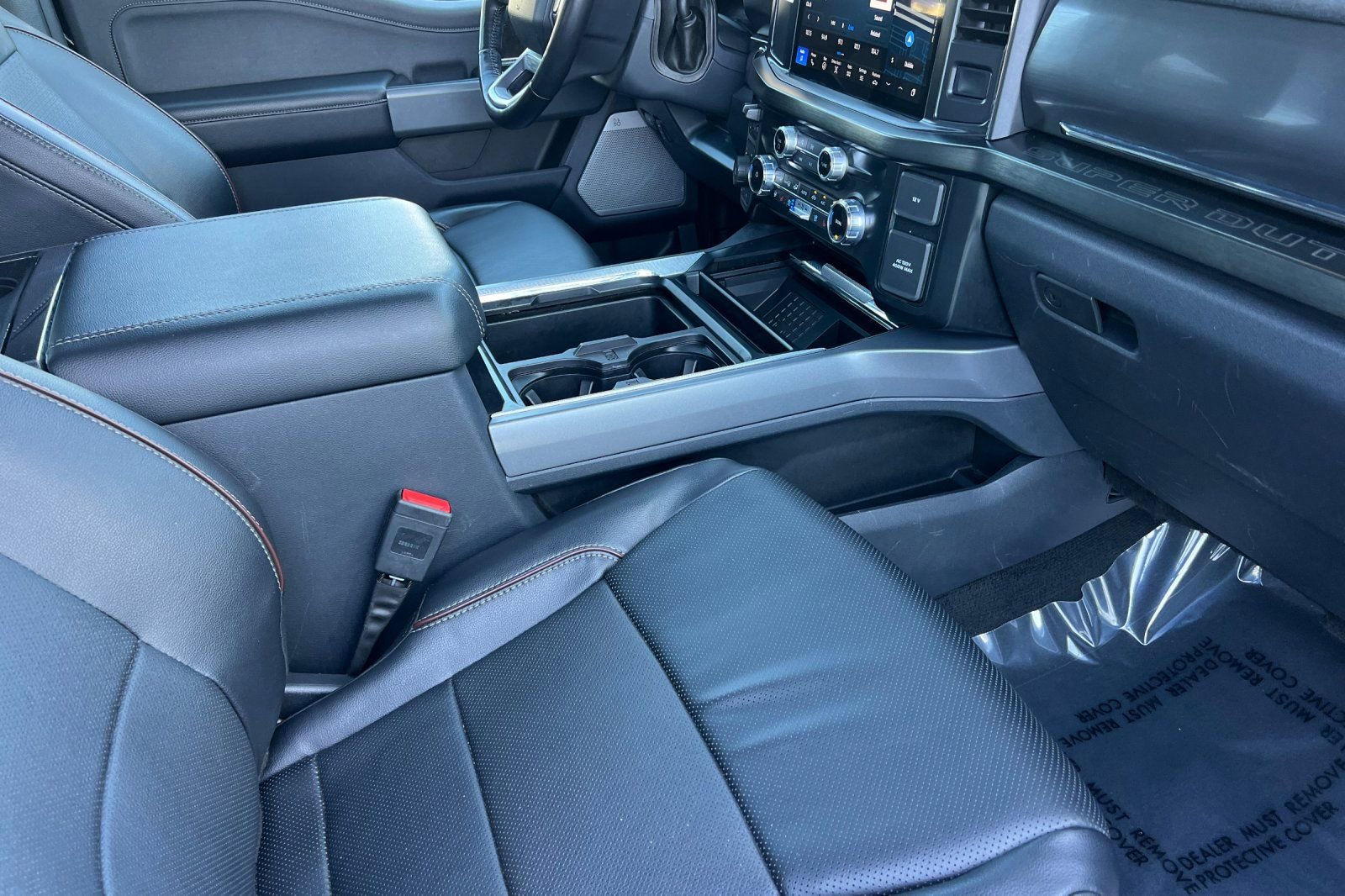 Used 2023 Ford F250 Lariat w/ FX4 Off-Road Package image 18