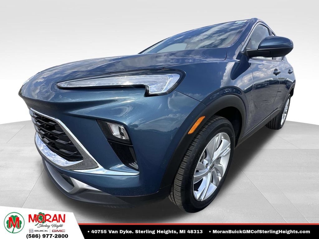 Certified 2024 Buick Encore GX Preferred FWD image 30