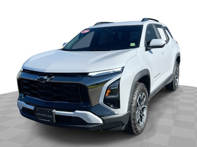 Used 2026 Chevrolet Equinox ACTIV w/ Safety and Technology Package AWD/4WD image 1