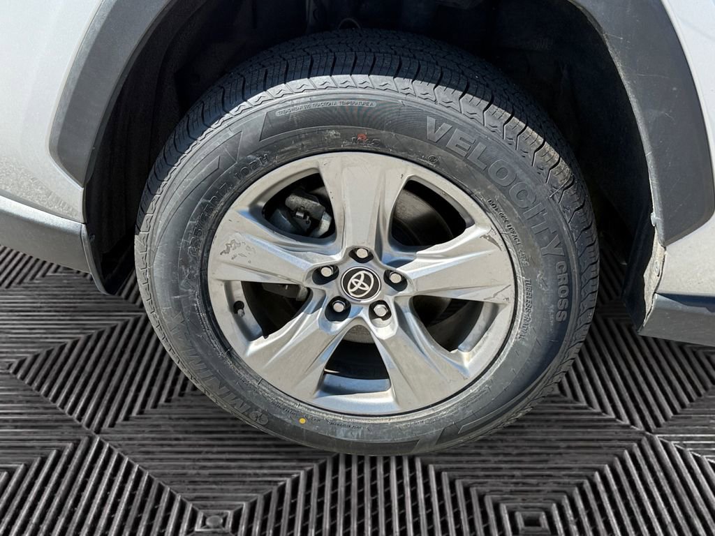 Certified 2024 Toyota RAV4 XLE FWD image 14