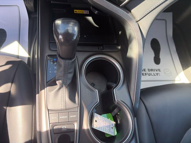 Used 2023 Toyota Camry XSE FWD image 15