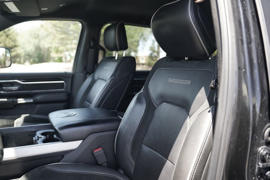 Used 2019 RAM 1500 Laramie AWD/4WD image 8