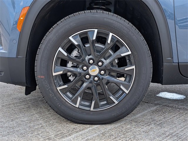 New 2026 Chevrolet Traverse LT w/ Enhanced Driving Package image 9