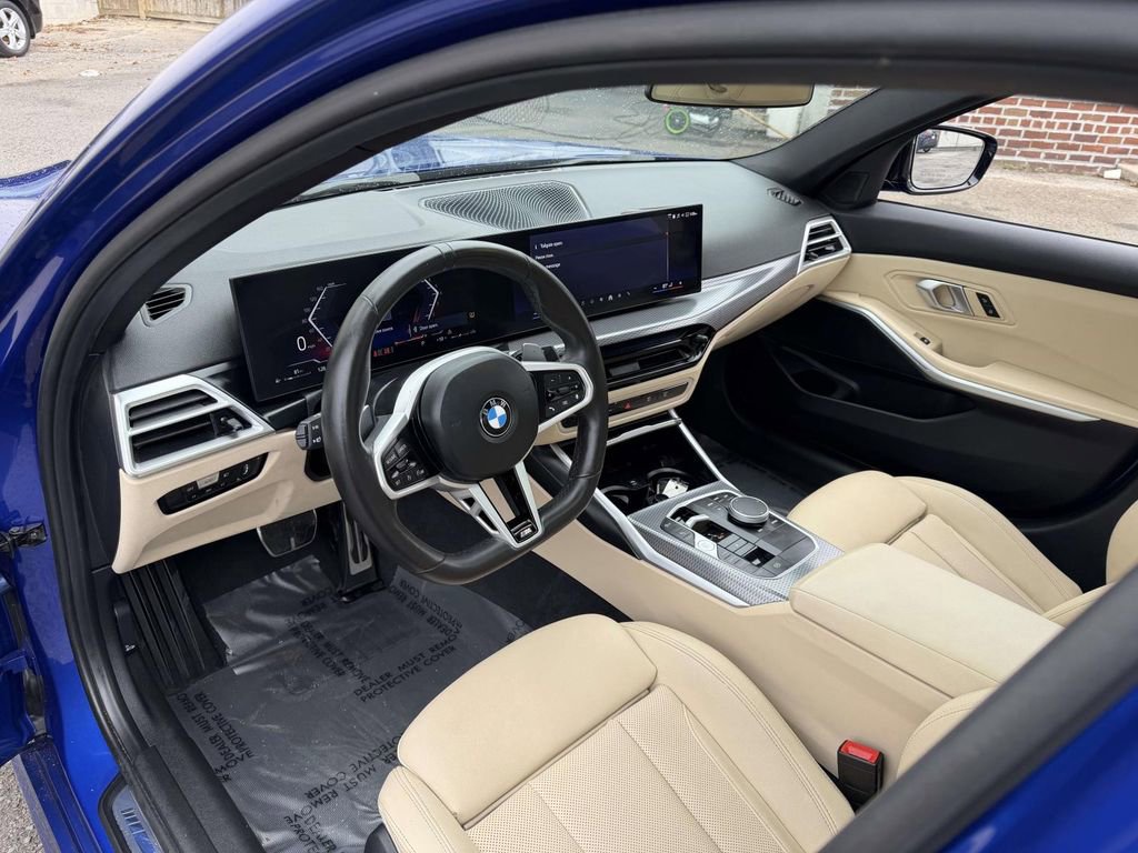 Used 2025 BMW 330i xDrive Sedan AWD/4WD image 28