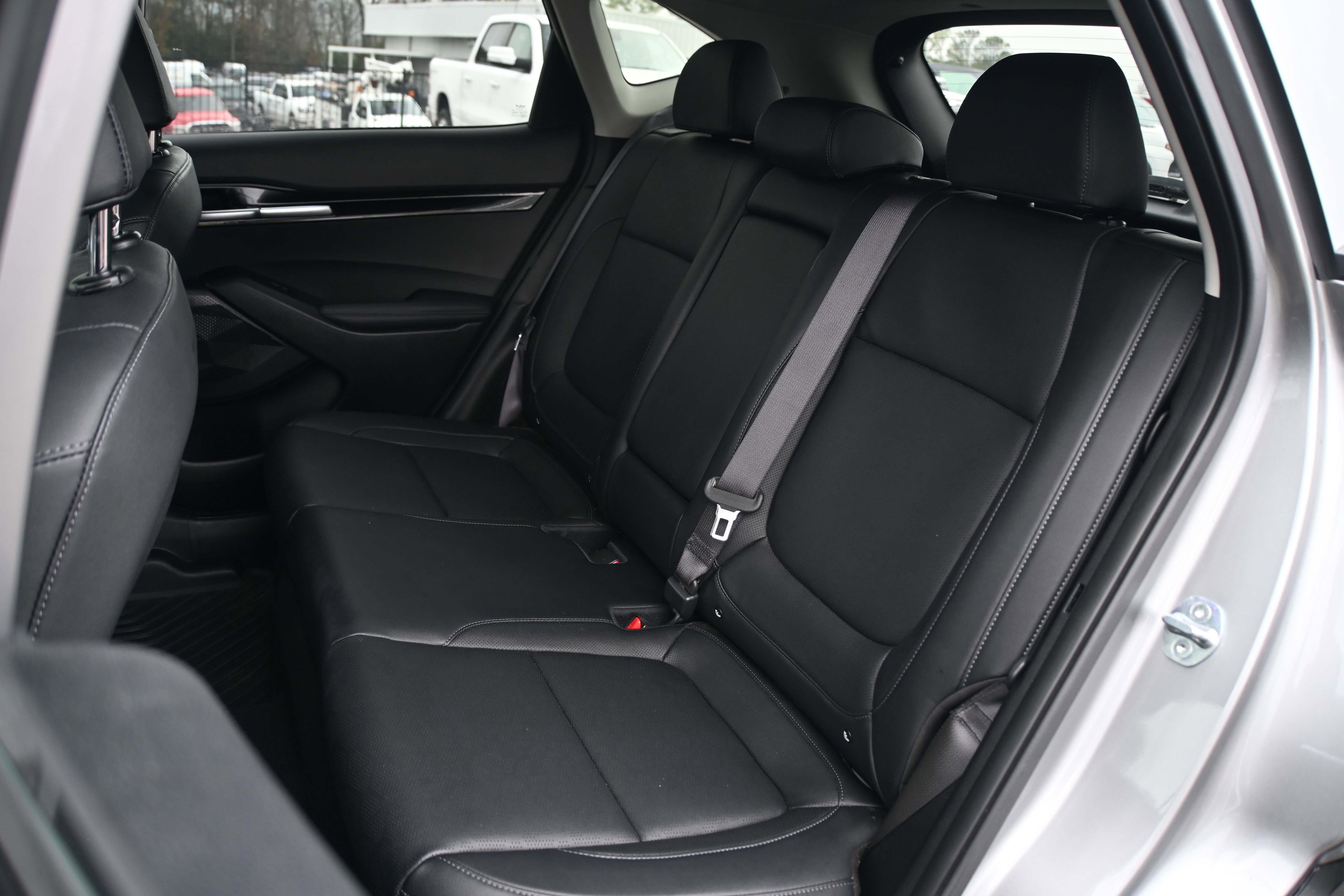 Used 2025 Kia Seltos EX image 10