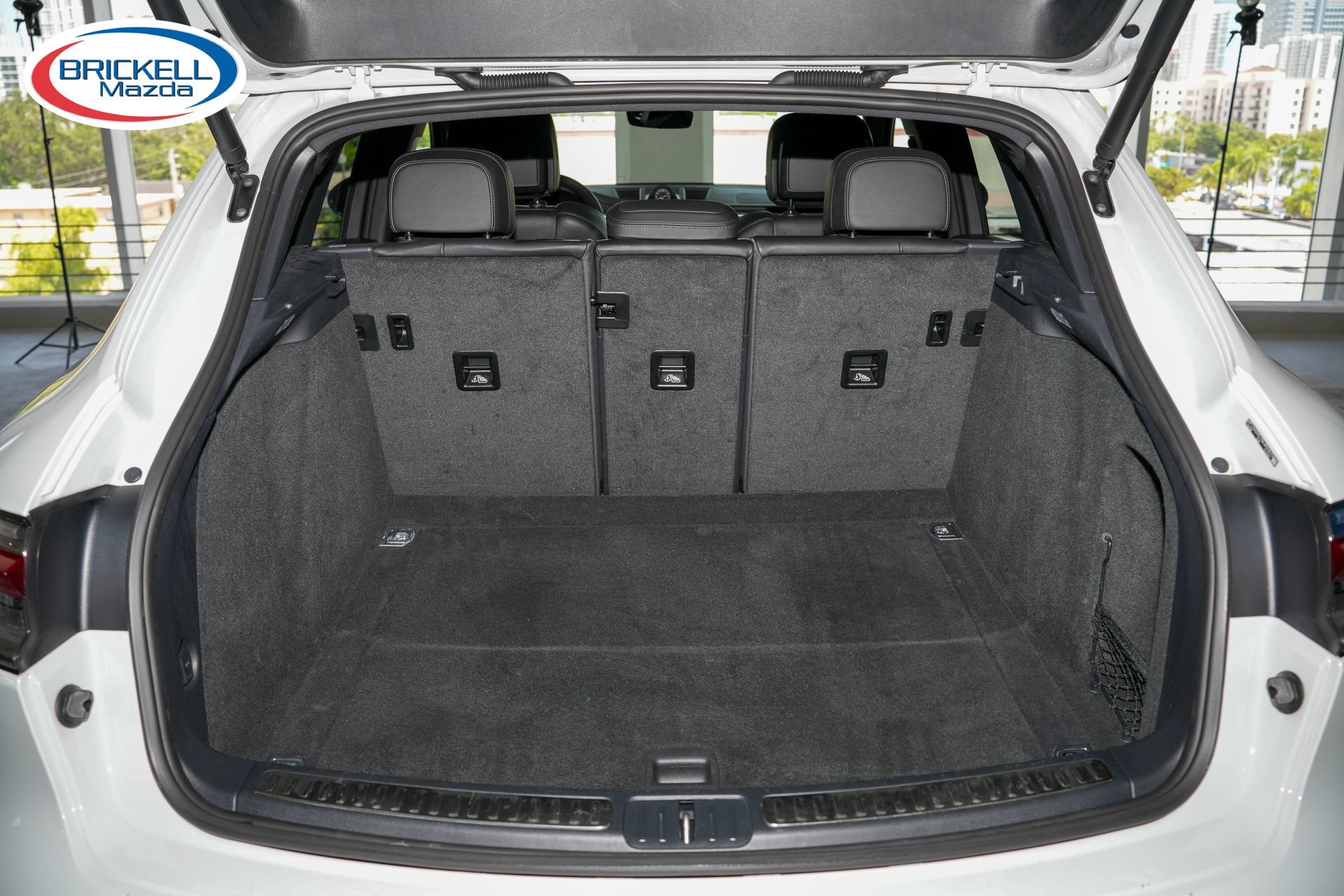 Used 2022 Porsche Macan AWD/4WD image 9