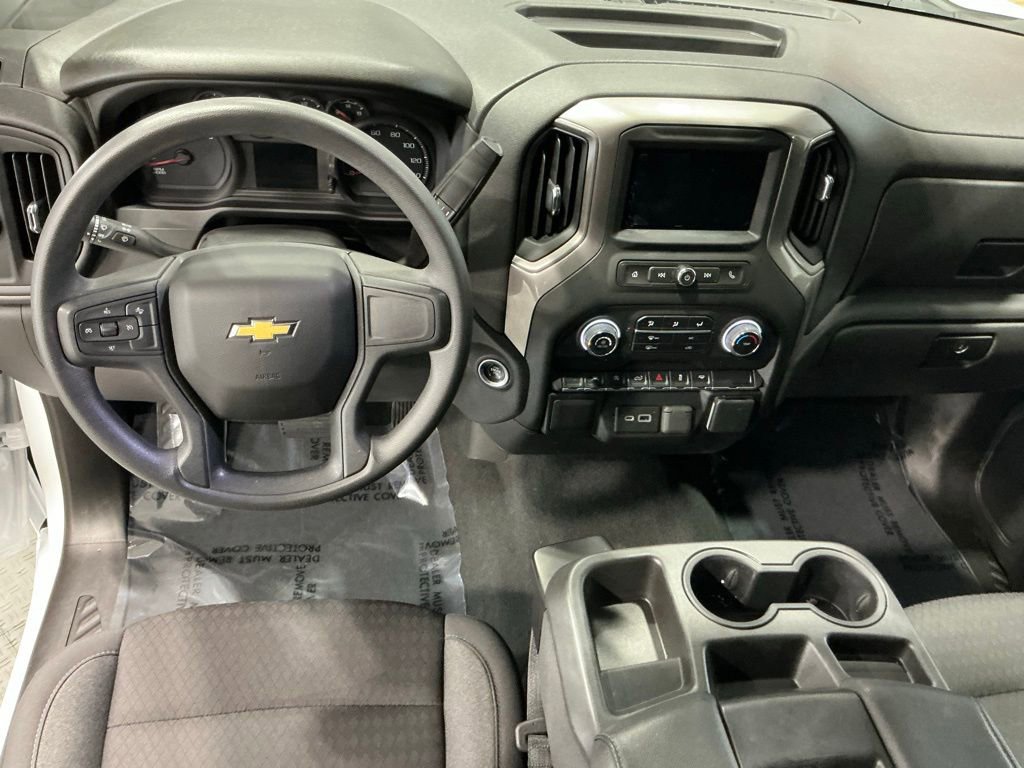 Used 2023 Chevrolet Silverado 1500 Custom image 16