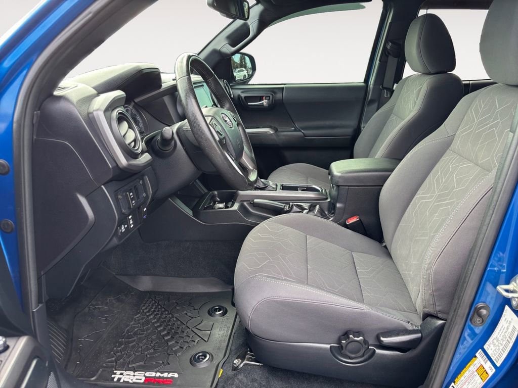 Used 2016 Toyota Tacoma TRD Off-Road AWD/4WD image 21