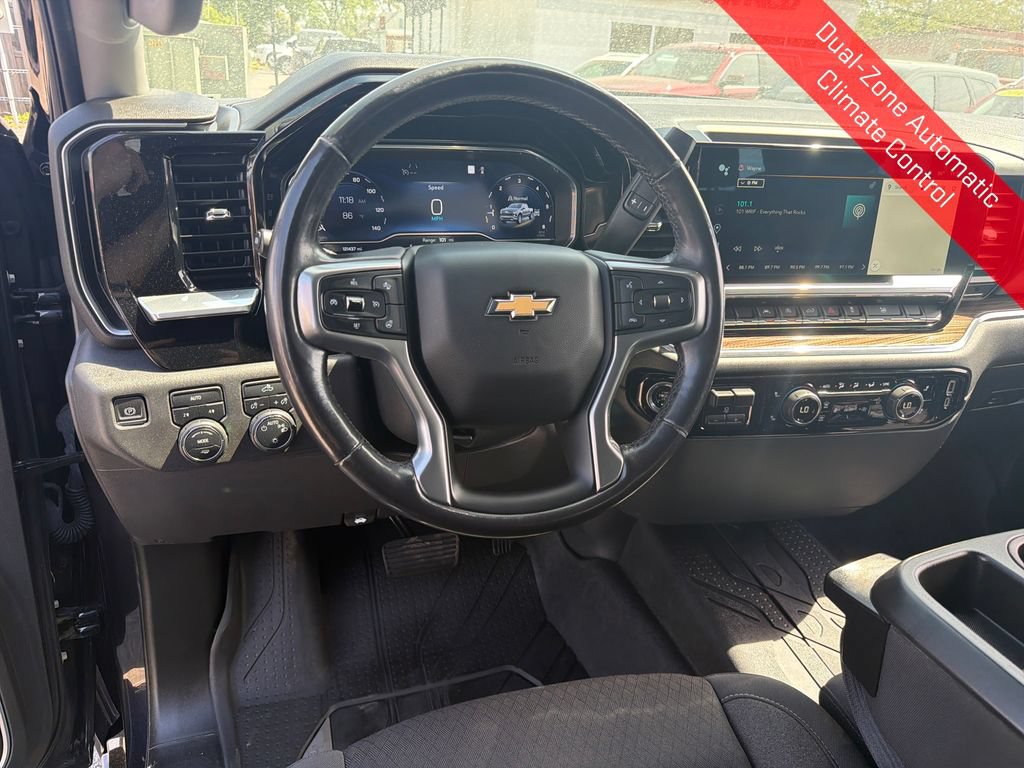 Used 2022 Chevrolet Silverado 1500 LT w/ Protection Package AWD/4WD image 16