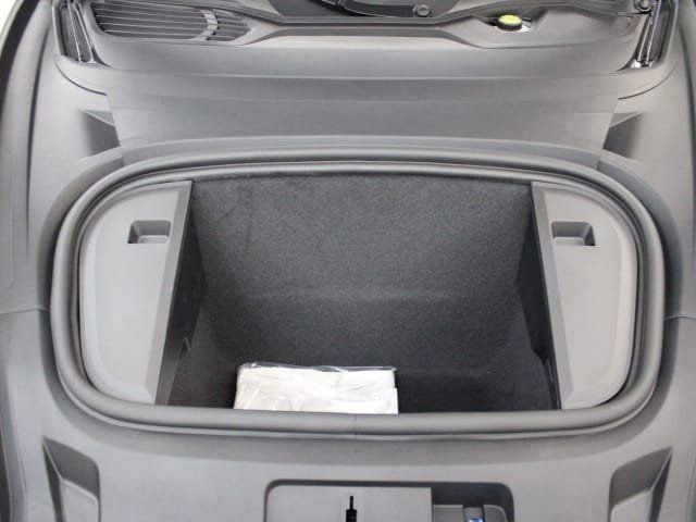 New 2024 Porsche Taycan 4S image 38