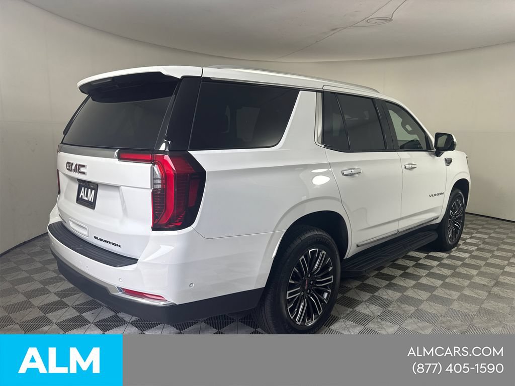 Used 2025 GMC Yukon Elevation w/ Elevation Premium Package AWD/4WD image 6