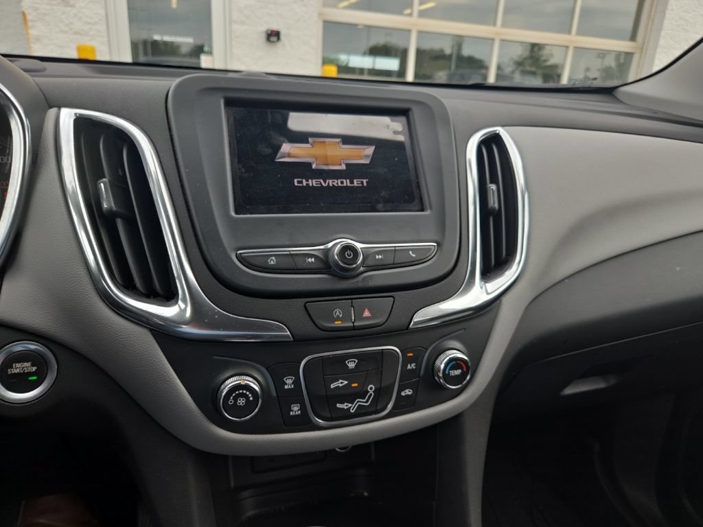 Used 2024 Chevrolet Equinox LS w/ LS Convenience Package FWD image 22