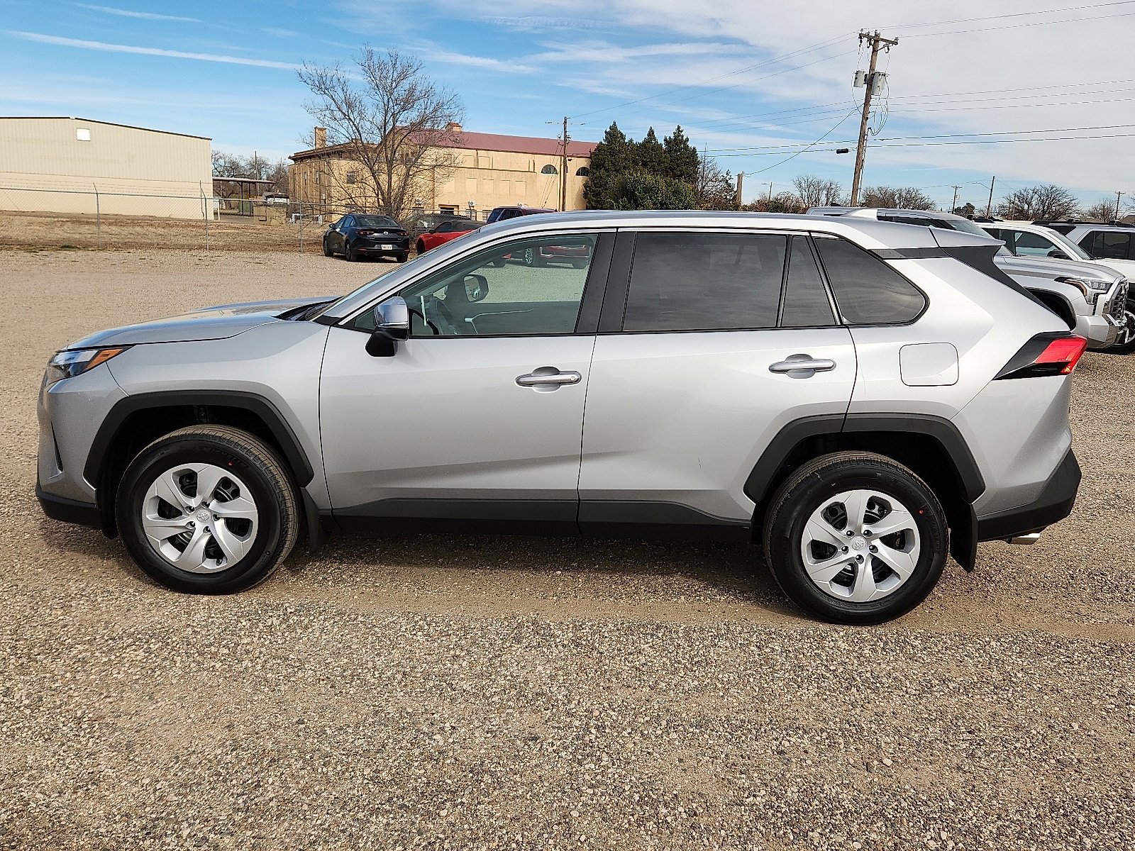 New 2025 Toyota RAV4 LE image 2