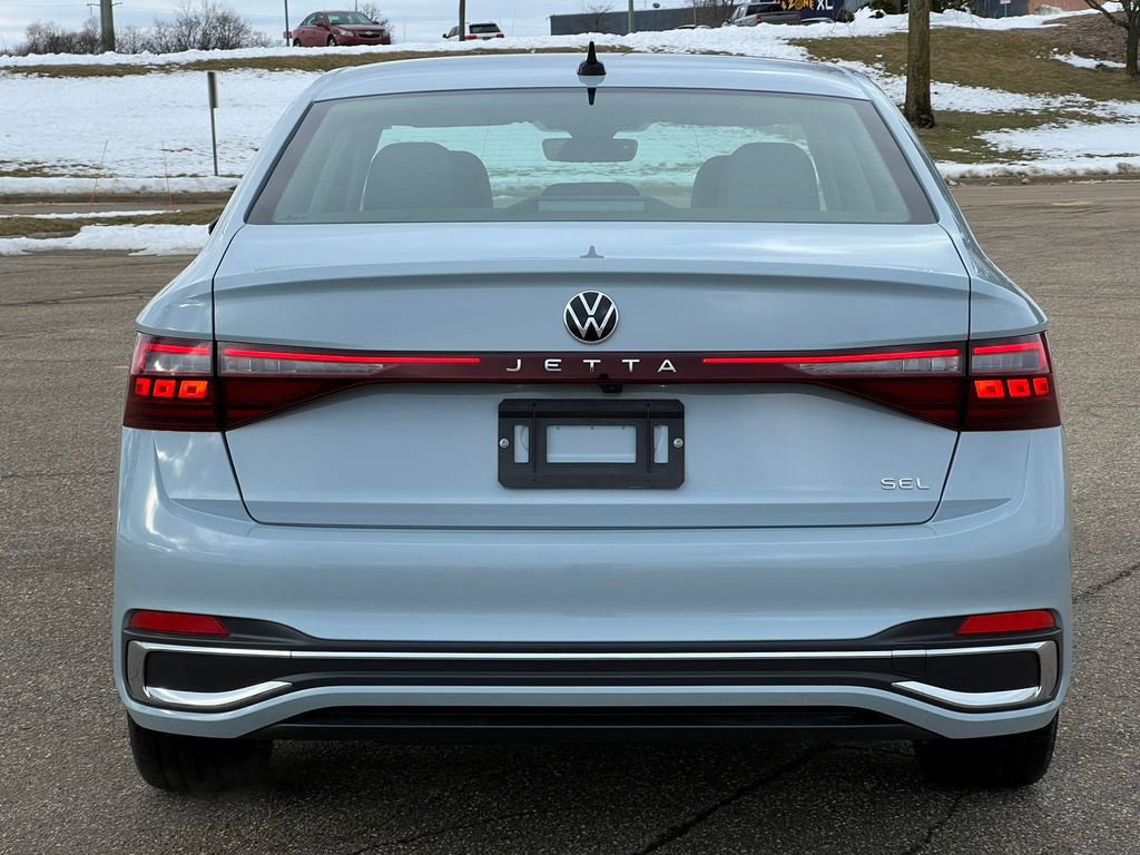 Used 2025 Volkswagen Jetta SEL image 44