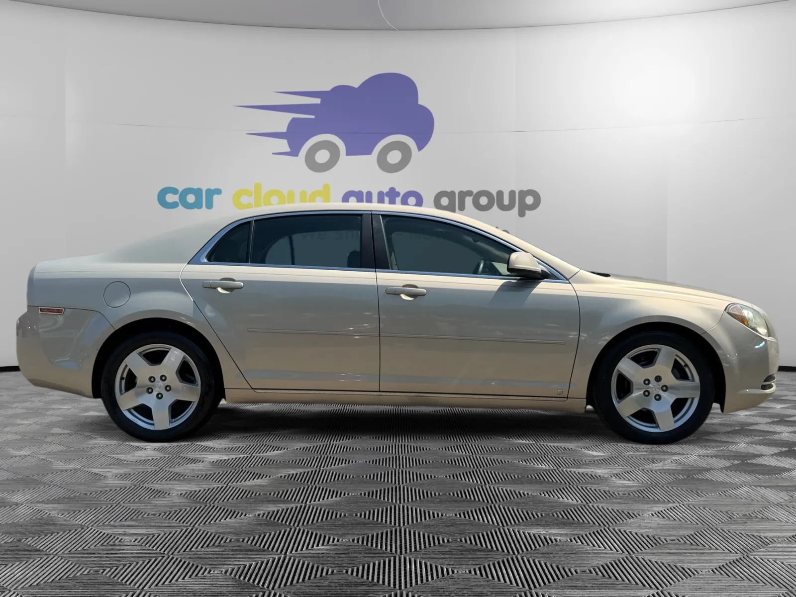 Used 2009 Chevrolet Malibu LT w/ HFV6 Engine Package FWD image 6