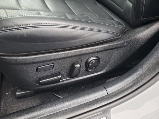 Used 2023 Kia Stinger GT2 image 17