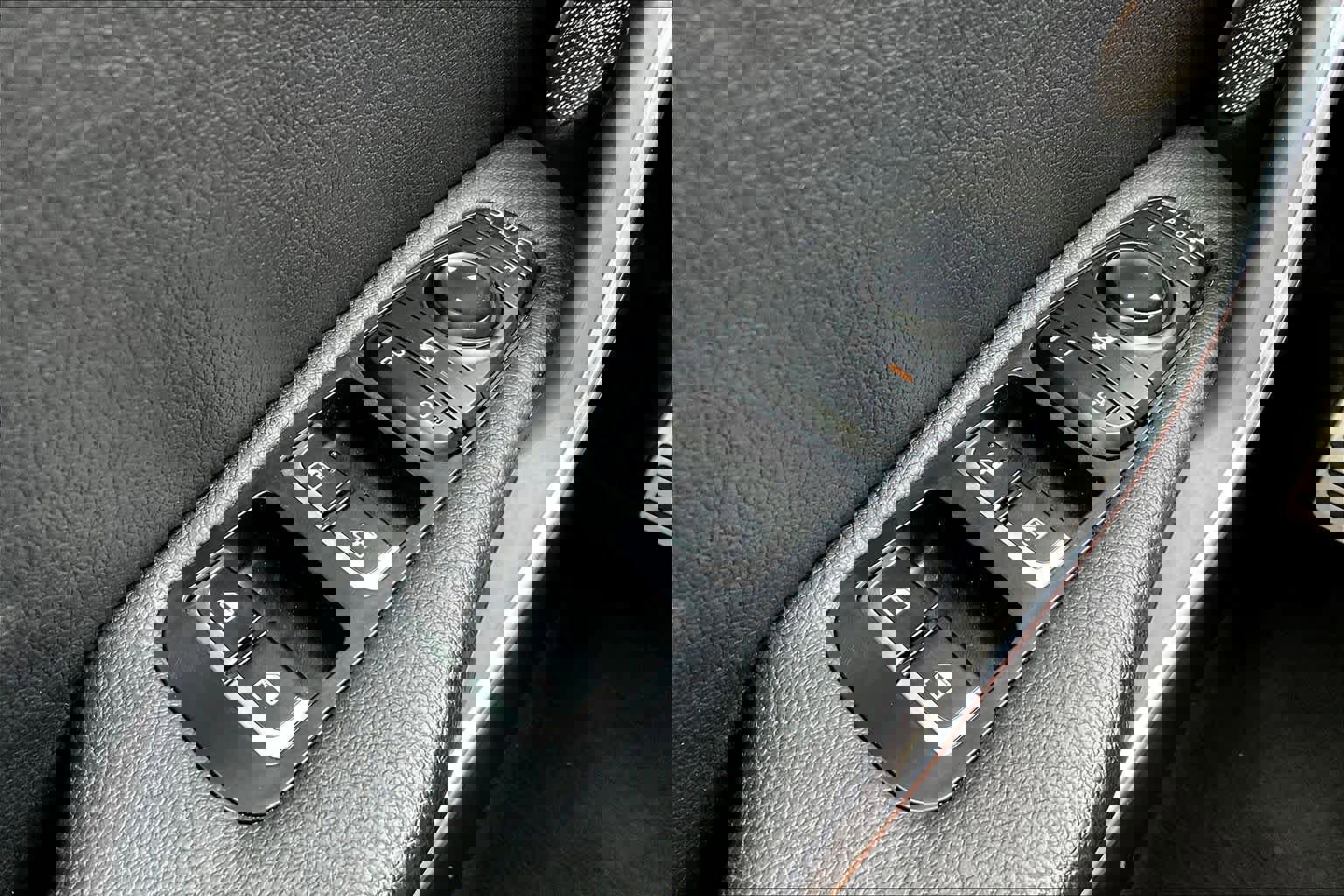 Used 2023 Kia Stinger GT-Line w/ Sun & Sound Package image 36