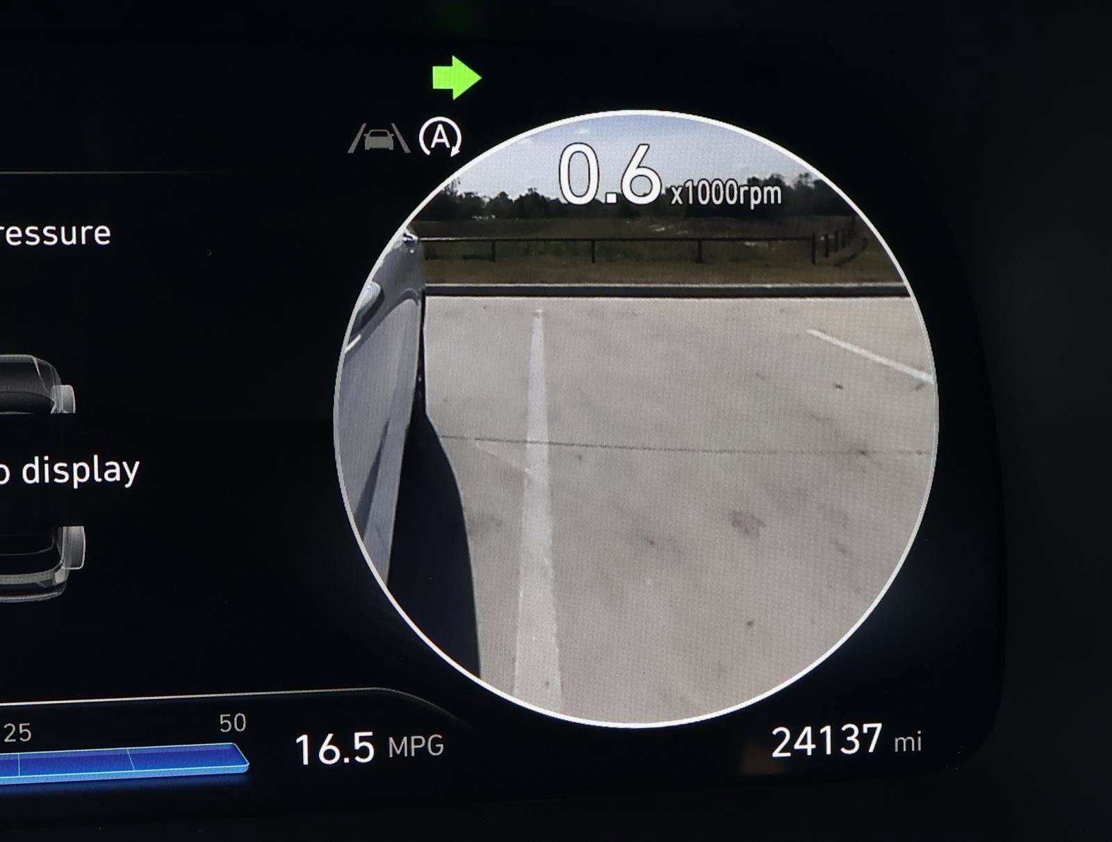 Used 2023 Hyundai Palisade Calligraphy image 30