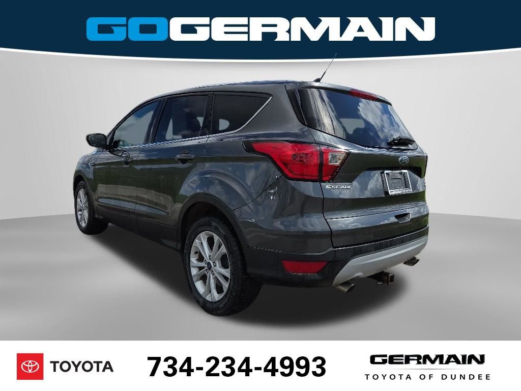 Used 2019 Ford Escape SE FWD image 11