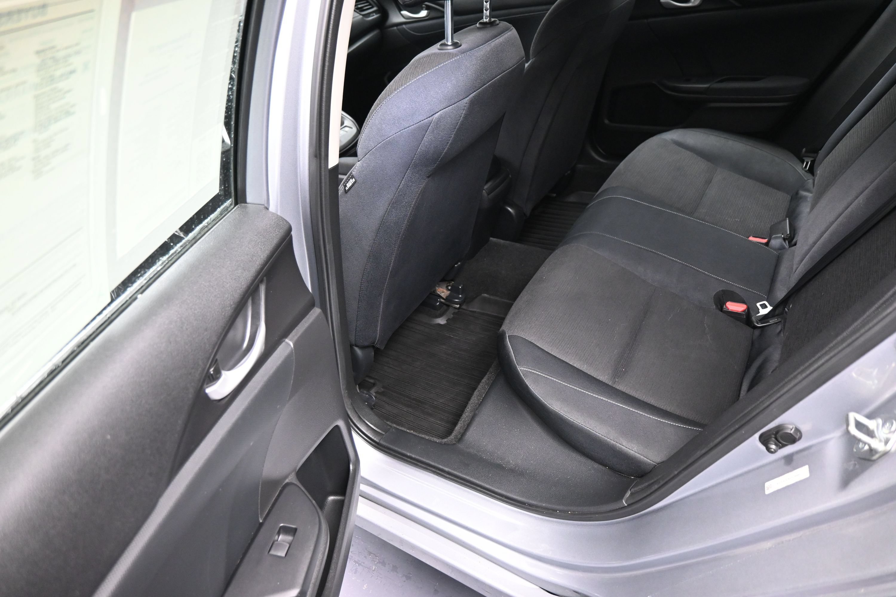 Used 2019 Honda Insight EX image 17