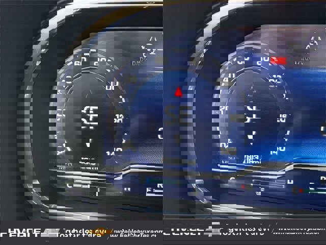 Used 2024 Chevrolet Suburban RST image 18