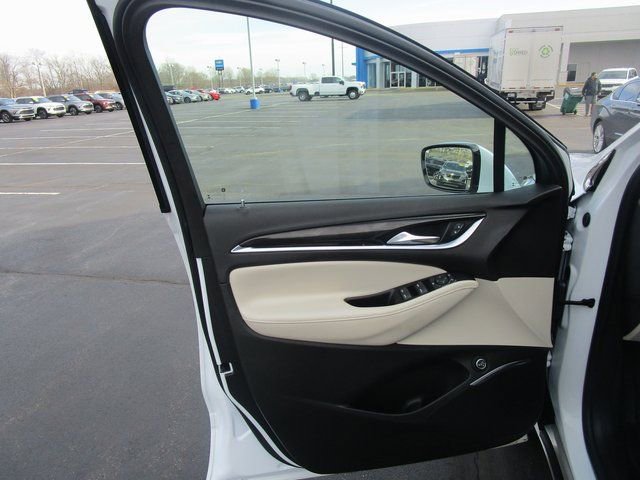 Certified 2023 Buick Enclave Essence image 16