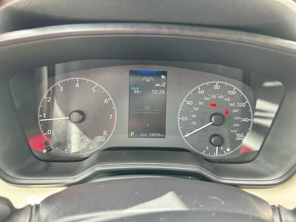 Used 2025 Toyota Corolla LE FWD image 20